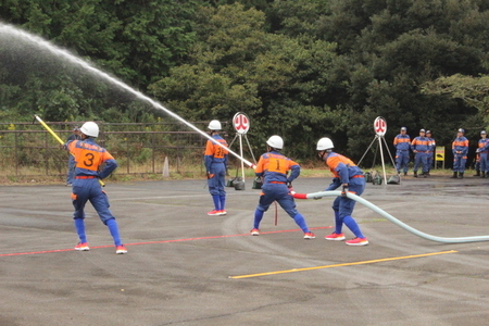 写真：茨城県消防ポンプ操法競技大会鹿行地区大会のようす