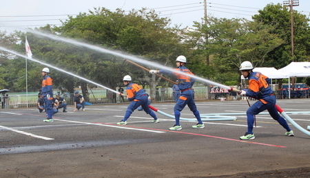 写真：茨城県消防ポンプ操法競技大会鹿行地区大会のようす