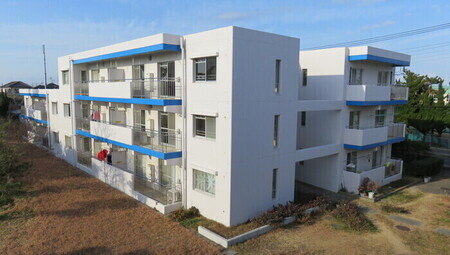 写真：市営豊ヶ崎住宅の外観