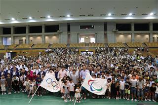 写真：会場全体記念撮影