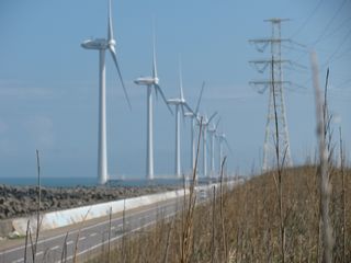 写真：南浜の洋上風力発電1