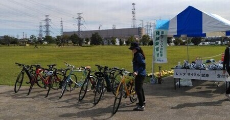 写真：体験乗車ブースのようす