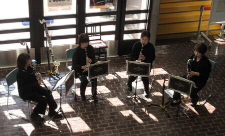 写真：1月の音楽会の風景