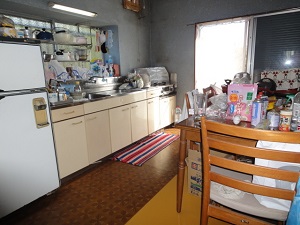 写真:日当たりのよいキッチン