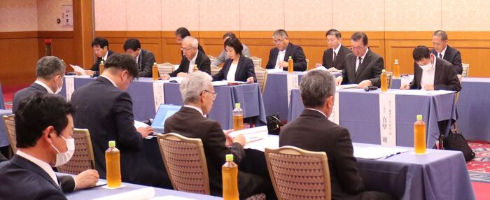 写真:2025年10月9日(木曜日)撮影。企業、医療機関、行政が一堂に会した会議の様子