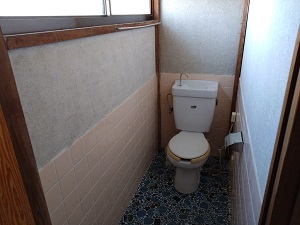 写真：2階の洋式トイレ