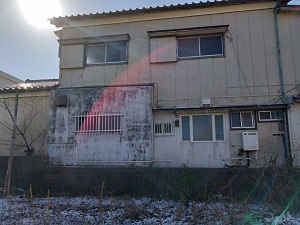 写真:建物の北側の外観