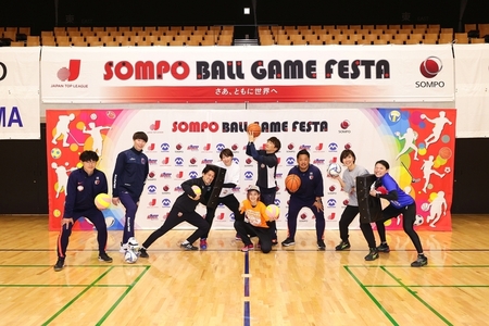 写真：元プロスポーツ選手や元日本代表などのトップアスリート9人
