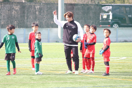 写真：サッカー教室の様子