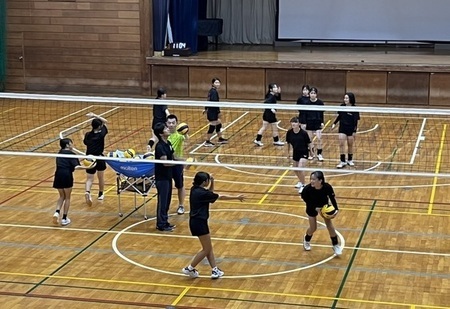写真：バレーボールの活動