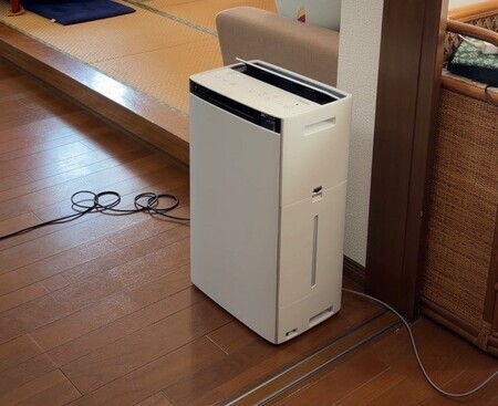 写真：実証実験のために設置された空気清浄機