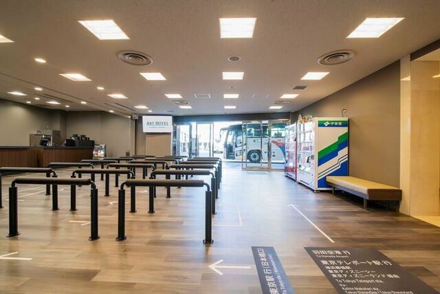 写真：高速バスの待合所