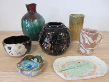 写真：講座で作成する陶芸のイメージ